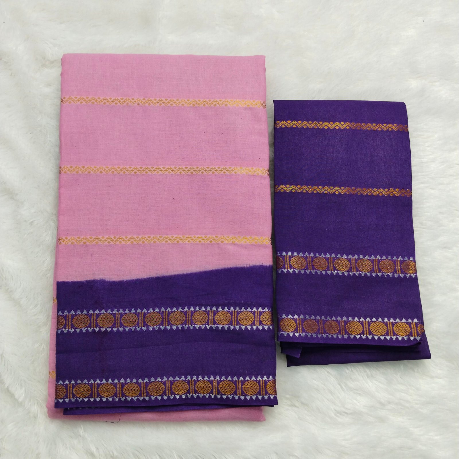 Dollar Pet Velthari Sungudi Cotton Saree (With Blouse) Baby Pink Body with Lavender Border