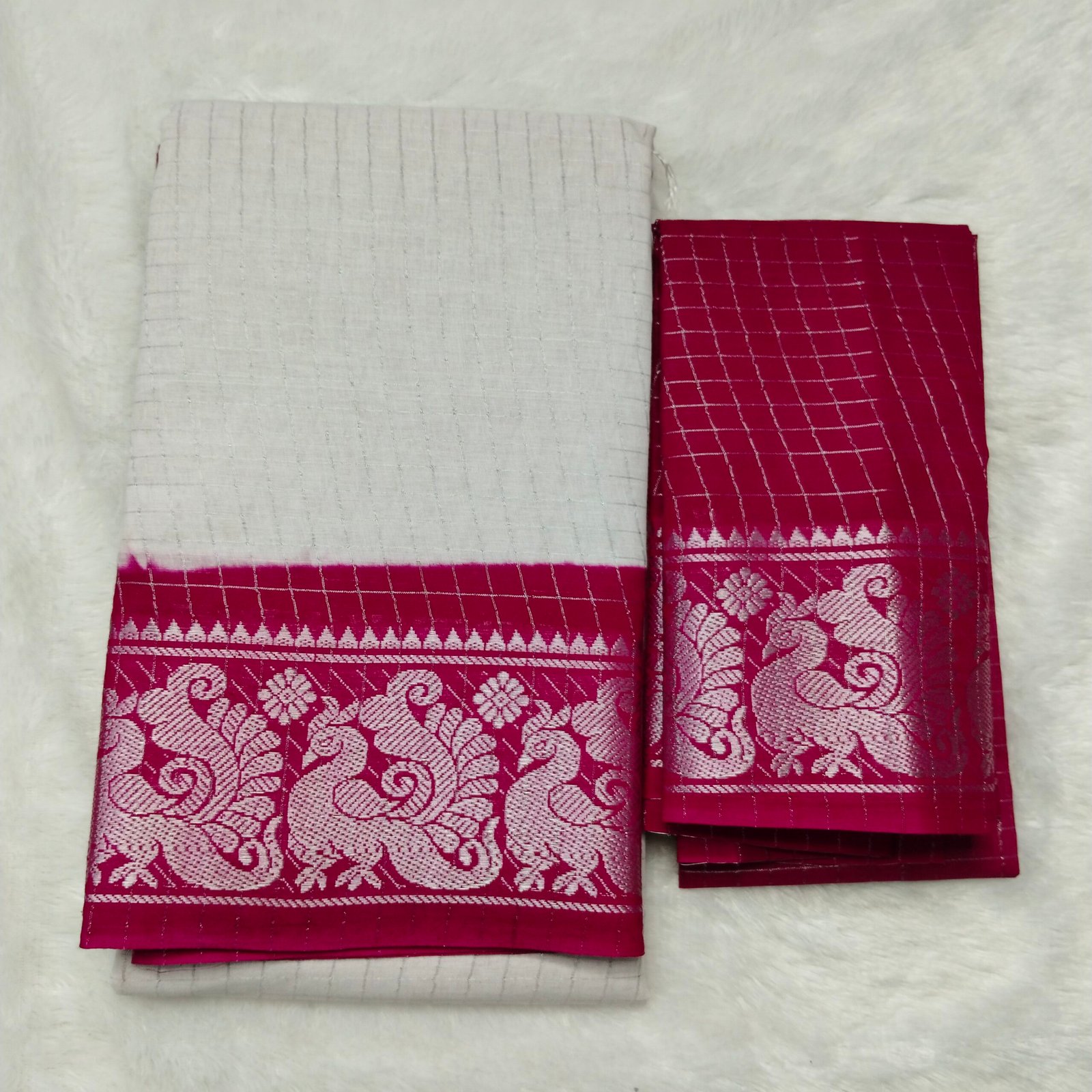 Silver Zari kattam Sungudi Cotton Saree – With Blouse (Contrast Pallu, Border & Blouse)