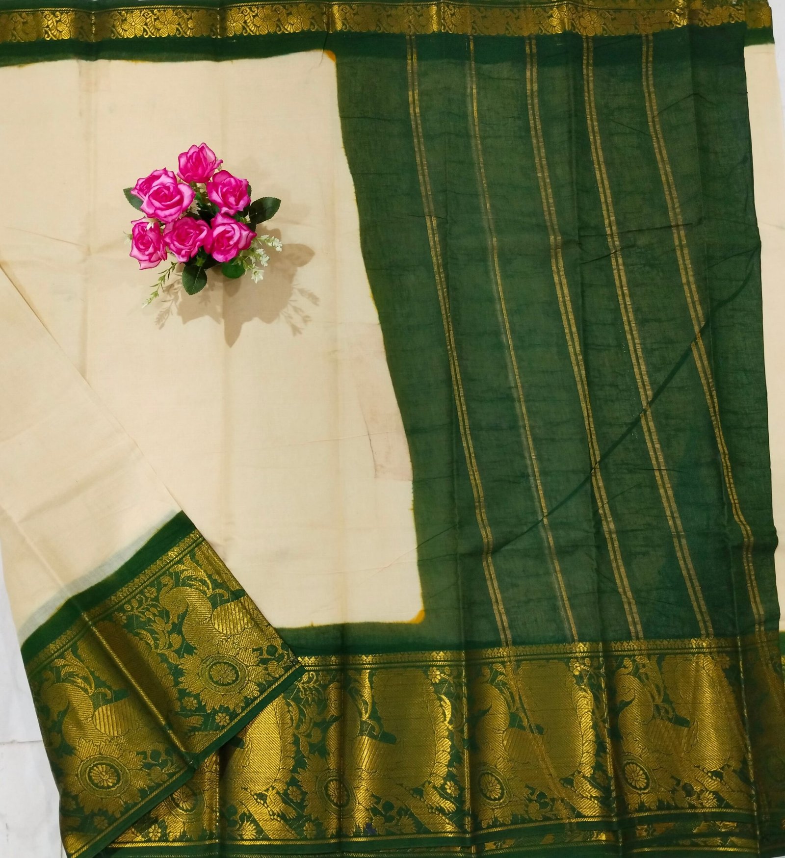 Mayuri Sungudi Cotton Saree – Without Blouse (100 Count)