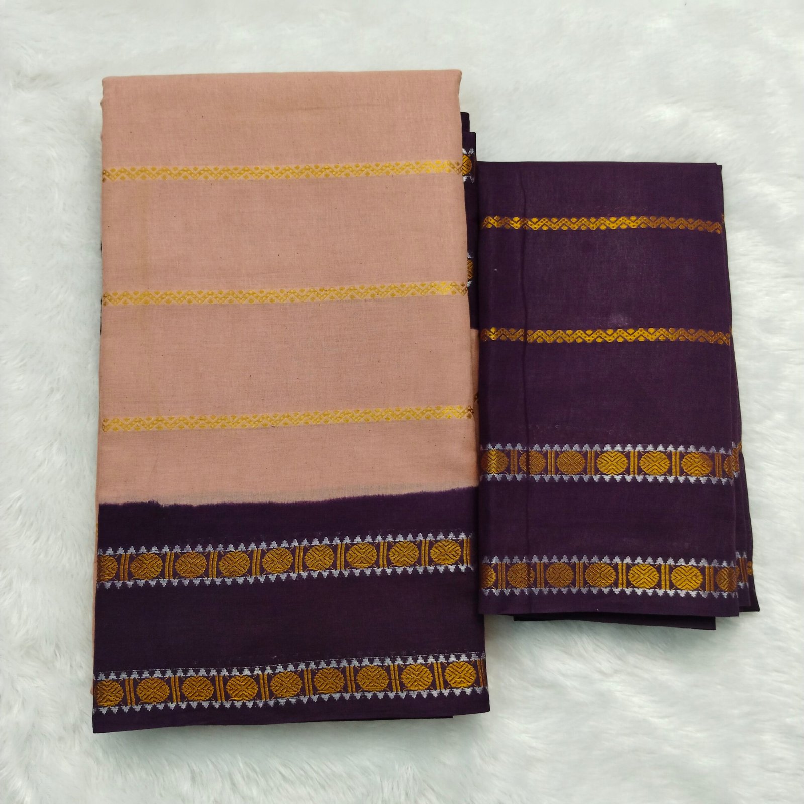 Dollar Pet Velthari Sungudi Cotton Saree (With Blouse) Lite Biscuit Body with Brown Border