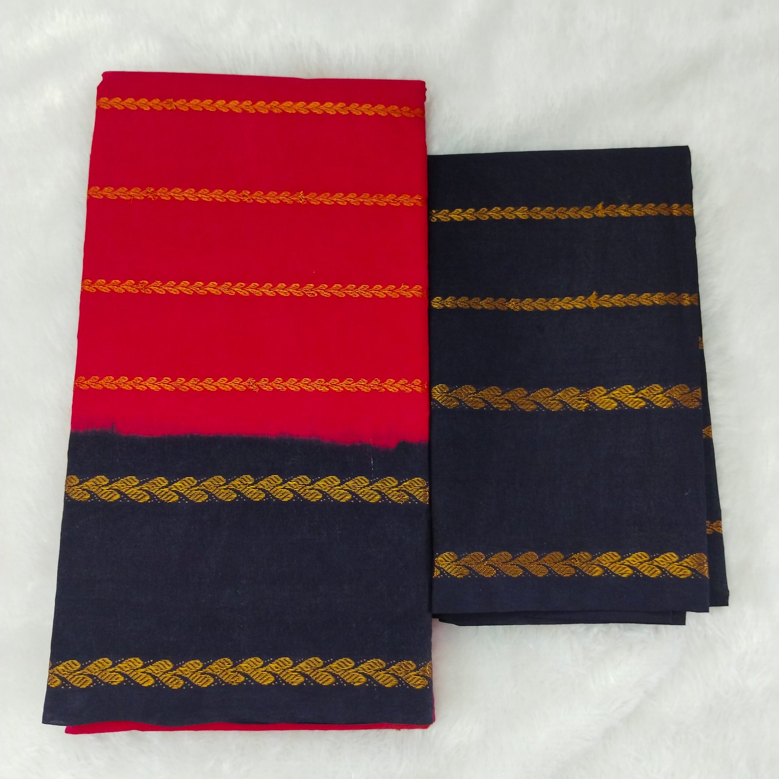 Leaf Velthari Sungudi Cotton Saree – Rani Pink Body with Navy Blue Border & Blouse