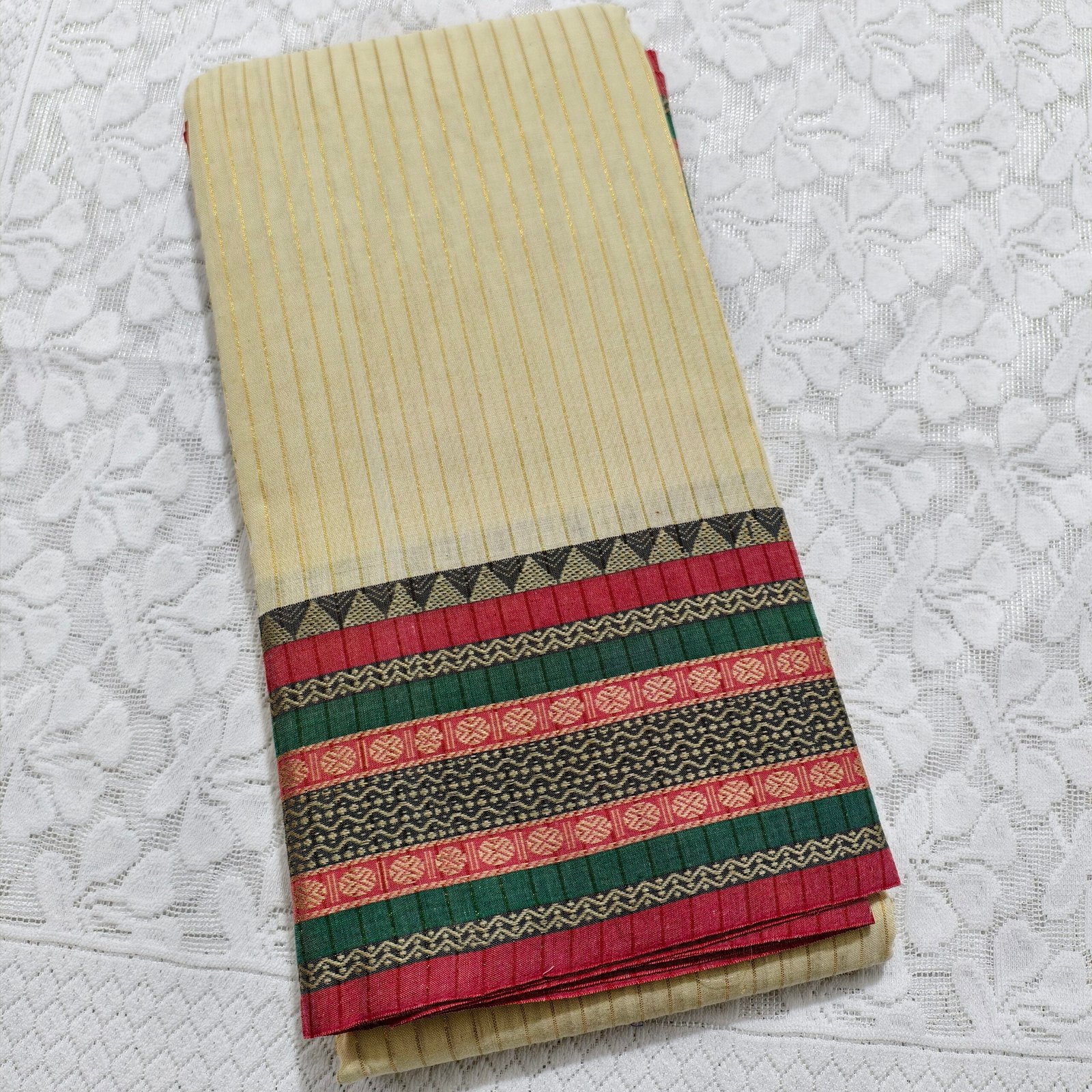 Narayanpet Cotton Saree – Rukmini Lining Type (With Running Blouse, Line Pallu)