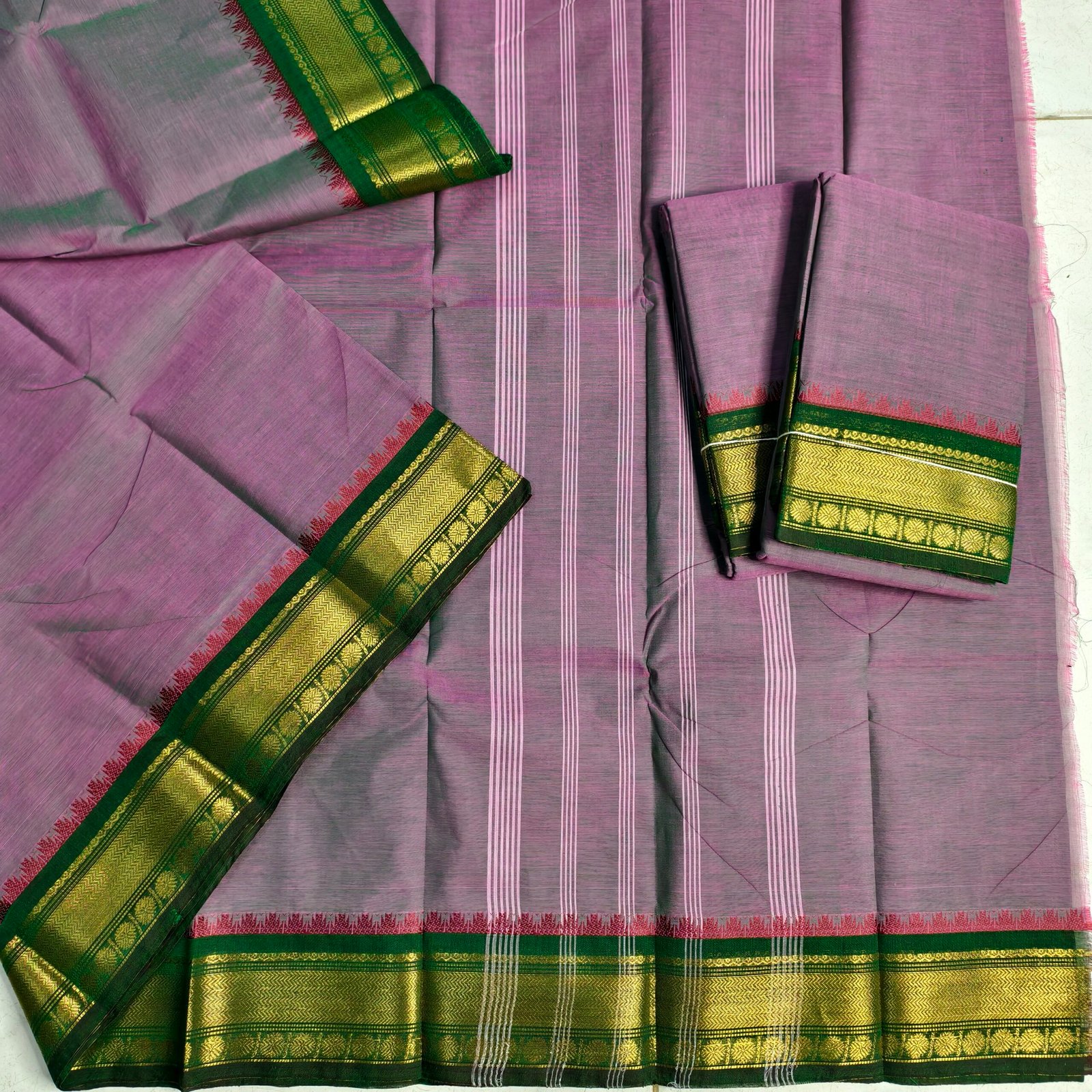 Authentic Chettinadu cotton saree woven in 100-count pure cotton, without blouse — lightweight, breathable, and perfect for traditional elegance and daily wear.