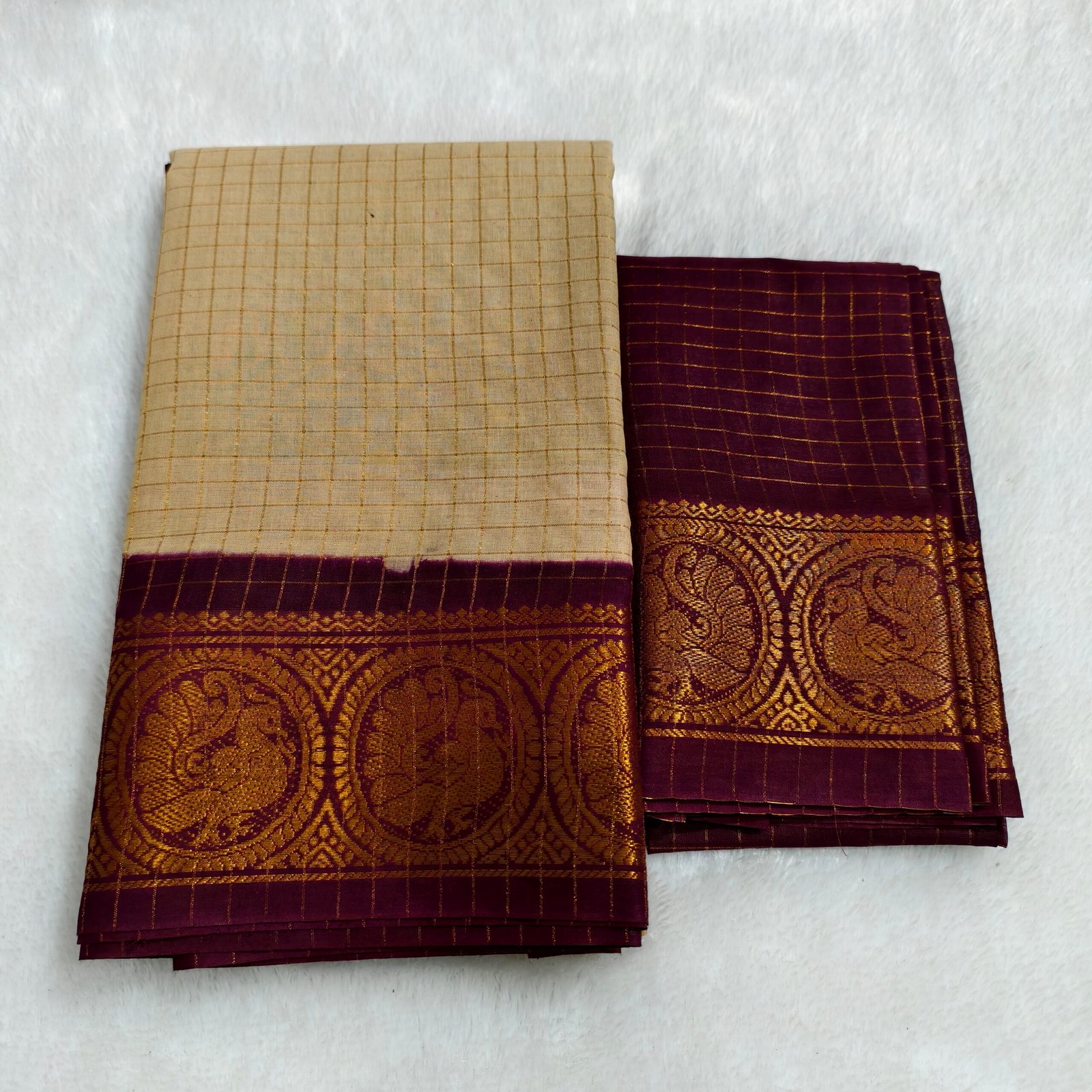 Gold Zari Kattam Sungudi Soft Cotton Handloom Saree (With Blouse)