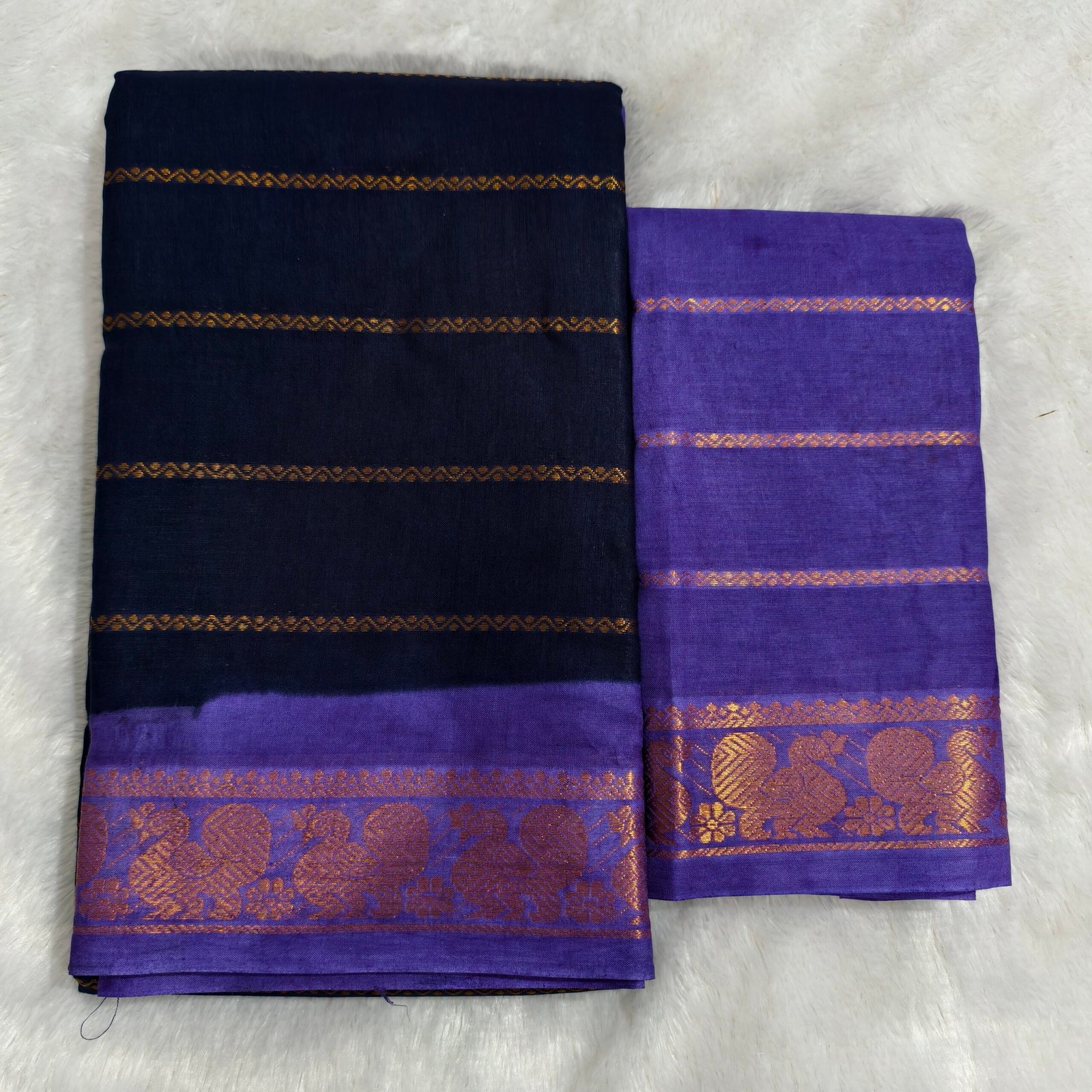 Velthari Sungudi Cotton Saree – DS Border (With Contrast Blouse)